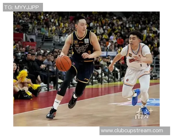 2012年CBA季后赛北京队对阵广东队的激烈对决回顾与分析