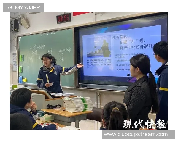 张宁的奋斗历程与人生哲学探讨：从青涩学子到职场精英的成长之路